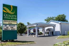 Hotels in Danbury